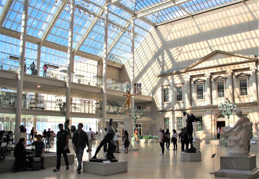 New York: Private Tour of The Metropolitan Museum of Art - Meeting point done right: find the guide fast