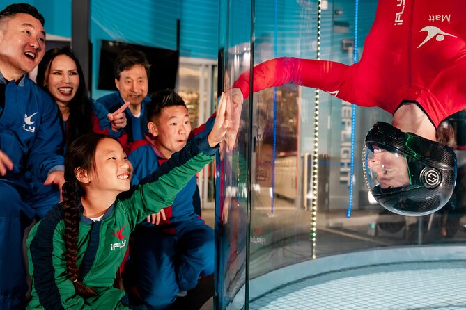 New York Queens Indoor Skydiving Experience With 2 Flights - Entering the Chamber: Expect a Slow Ramp, Not a Panic Drop