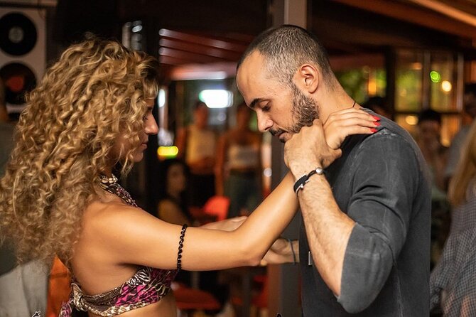 New York Salsa Lovers Dance Experience - Social Time and Latin Rhythms: Why People Come Back