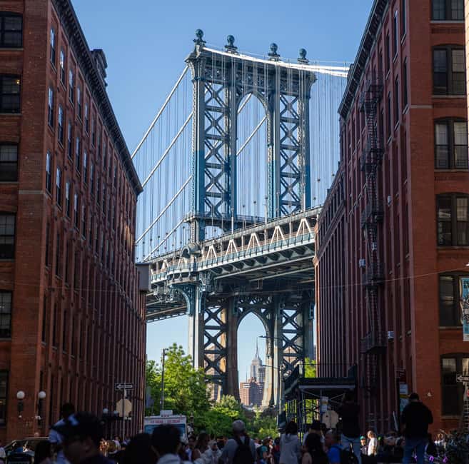 New York: Summer in Brooklyn Walking Tour - DUMBO and the Manhattan Bridge photo angle, why this neighborhood feels different