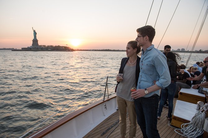 New York Sunset Schooner Cruise on the Hudson River - Battery Park and the Financial District: Night Lights Without the Late-Night Grind