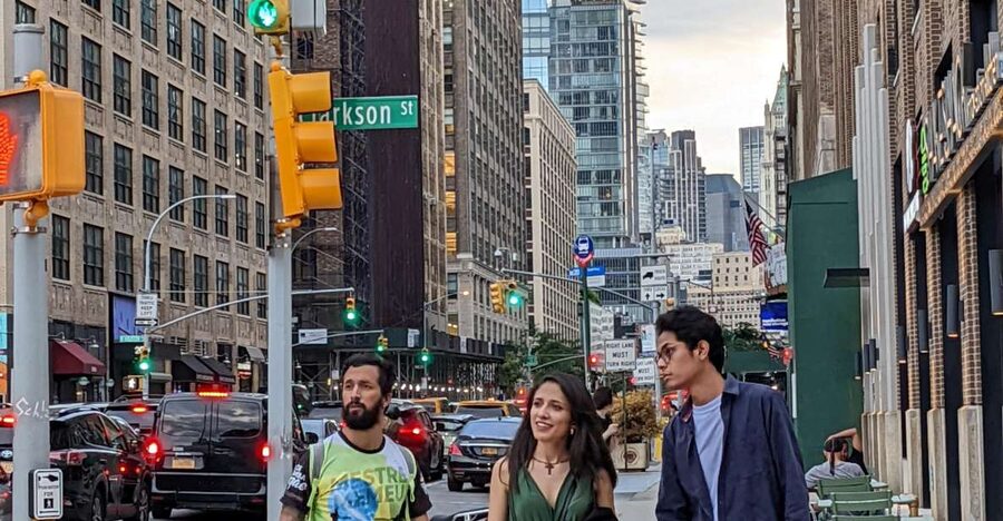 New York: The secret Greenwich Village with a local - A tea-salon pioneer plus a local who tells it like gossip and facts
