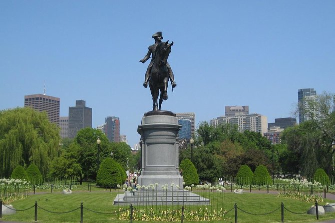New York To Boston and Harvard in One Day - Freedom Trail and the Massachusetts State House: the city’s political backbone