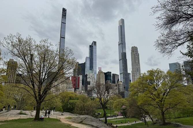 New York Upper East Side Art and Architecture Tour - Price and logistics: is $49 a good deal?