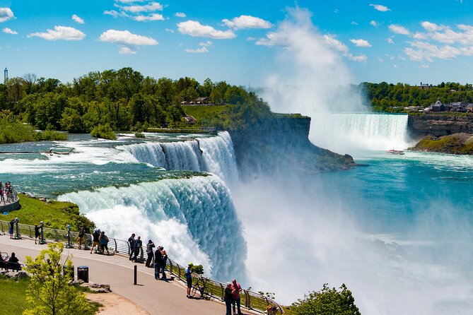 Niagara Falls, Philadelphia, Washington DC, 4-Days from NYC - Day 1: Finger Lakes waterfalls and the US side of Niagara