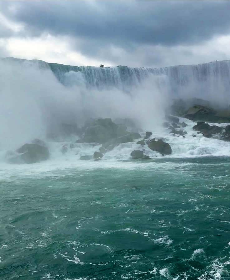 Niagara Falls Tour from New York City - From Times Square at 11:00 p.m. to Niagara in the morning