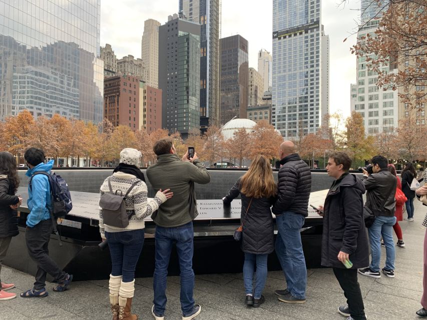 NYC: 9/11 Memorial and Financial District Walking Tour - Meeting at Castle Clinton and Getting Oriented Fast in Lower Manhattan