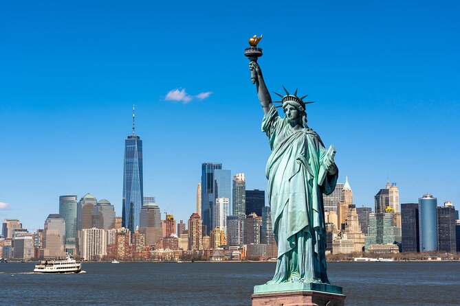 NYC Adventure Pass - Edge Observation Deck, The Beast and RiseNY - Stop 2: The Beast speedboat on the Hudson to Statue of Liberty