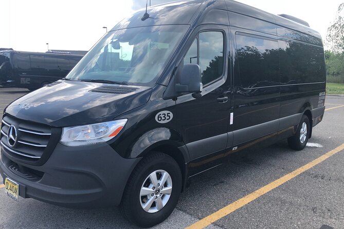 NYC Airports All Inclusive Private Arrival Transfer JFK LGA EWR - The ride into Manhattan: smooth, but traffic is part of the deal