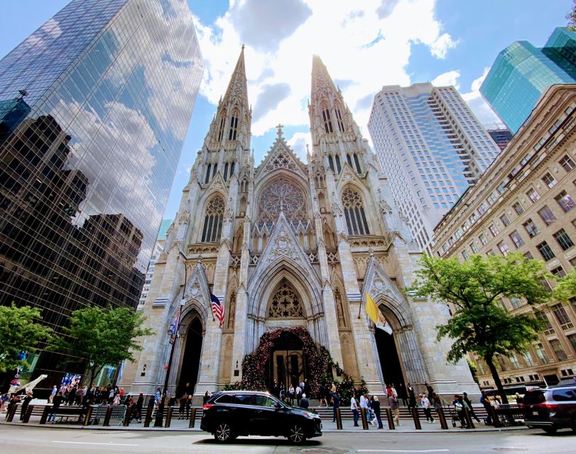 NYC; Best of Midtown Manhattan - The Must-See NYC - St. Patrick’s Cathedral interior: a calm reset in Midtown