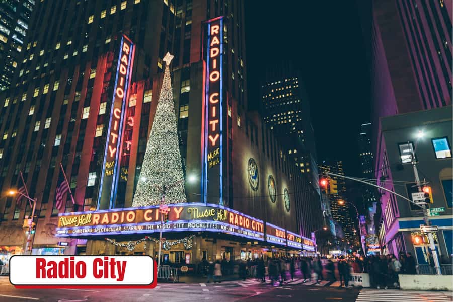 NYC : Big Apple City Lights & Broadway Express Tour 40 Mins - Radio City, NY Public Library, Bryant Park, and Grand Central nearby