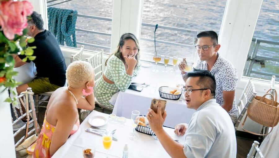 NYC: Bottomless Brunch Cruise - The 2-hour route on the Hudson and East Rivers
