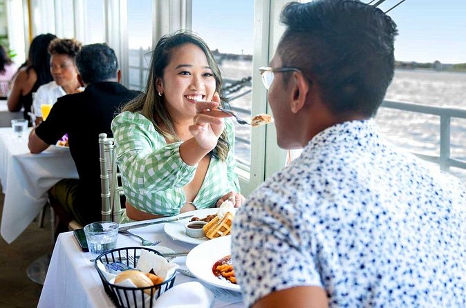 NYC Bottomless Brunch Cruise with Iconic Views - Bottomless Mimosas, Bar Upgrades, and the DJ Mood