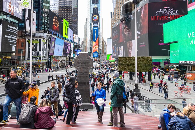 NYC Broadway Tour: Backstage Stories & Theater Secrets - Duffy Square and the TKTS reality check