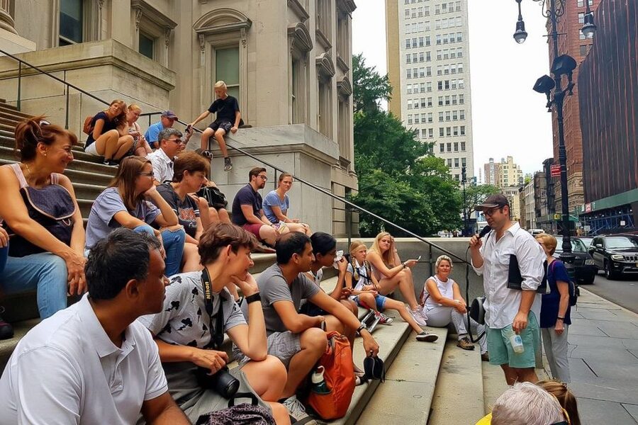 NYC: Brooklyn Bridge and Dumbo District Walking Tour - Key Things to Know Before You Go
