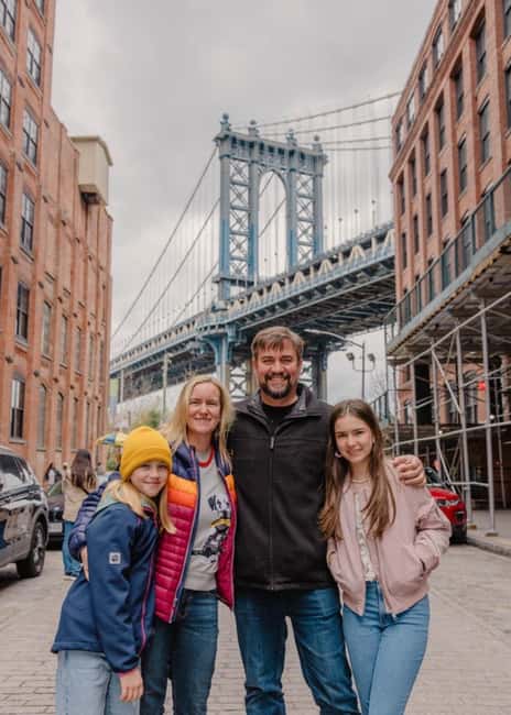 NYC: Brooklyn & DUMBO Bus and Walking Tour with Local Guide - Crossing the Manhattan Bridge: The Panoramas That Set Up Brooklyn