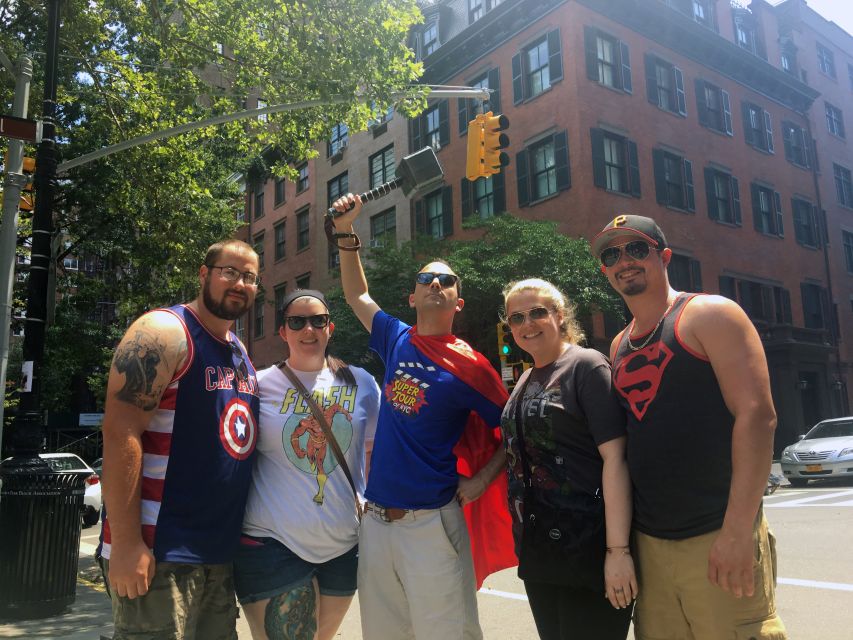 NYC: Bus Tour to Superhero Film Locations - Daily Bugle and the comic-book office look for Spider-Man fans