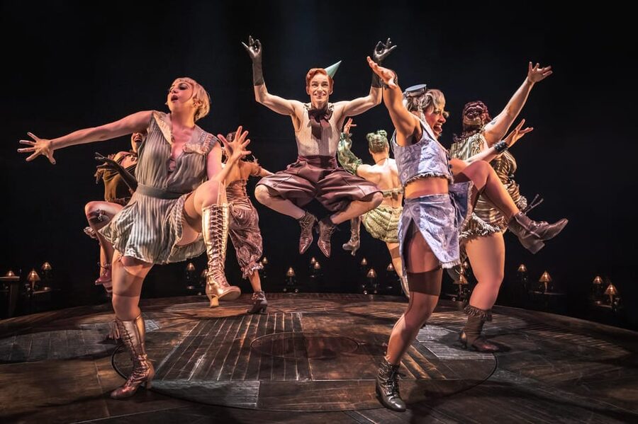 NYC: Cabaret at the Kit Kat Club on Broadway - One intermission and one place to refuel