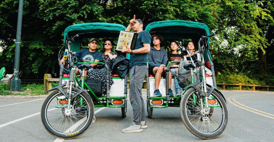 NYC: Central Park Celebrity Homes & Film Spots Pedicab Tour - Pedicabs that make Central Park feel easy, even in winter