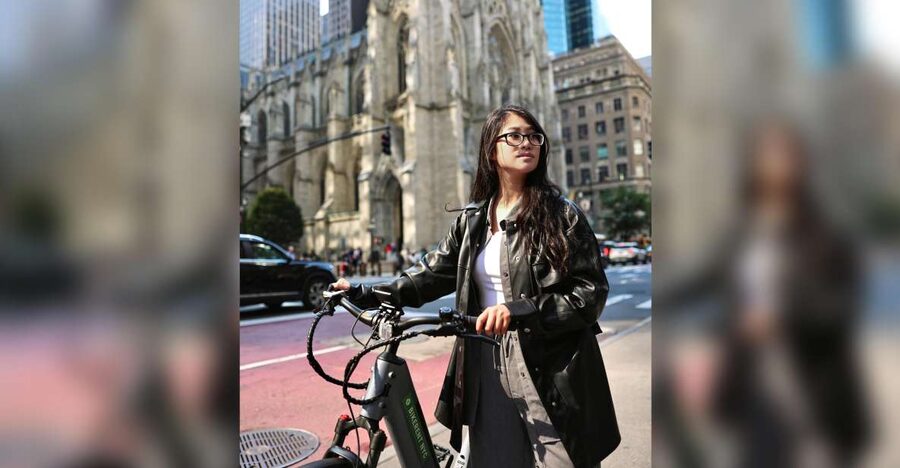 NYC: Central Park E-Bike Rental - Central Park loop: Bethesda Terrace, Bow Bridge, Great Lawn, Sheep Meadow