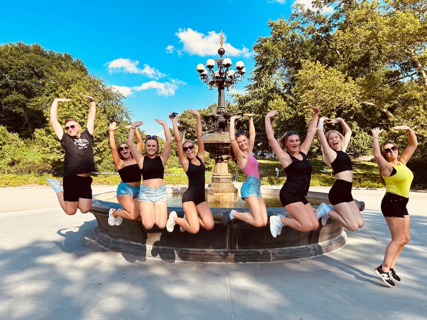 NYC: Central Park Guided Pedicab Tour - Gapstow Bridge to the Zoo area: setting the stage fast