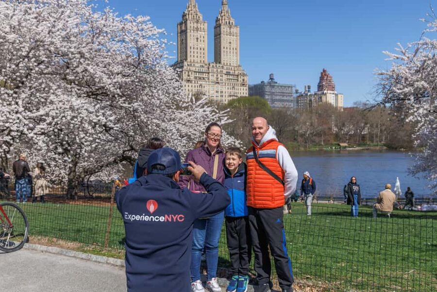 NYC: Central Park Pedicab Tour and Natural History Access - Optional Upgrade: Direct Drop-Off at the American Museum of Natural History