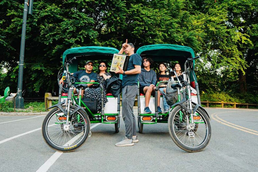 NYC: Central Park Pedicab Tour and Natural History Access - Meeting Near Central Park South, and Rolling Right In