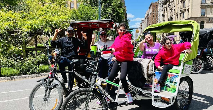 NYC: Central Park Rickshaw Tour / Private and Guided - Getting Oriented at the Starbucks Meeting Point (and Why It Matters)