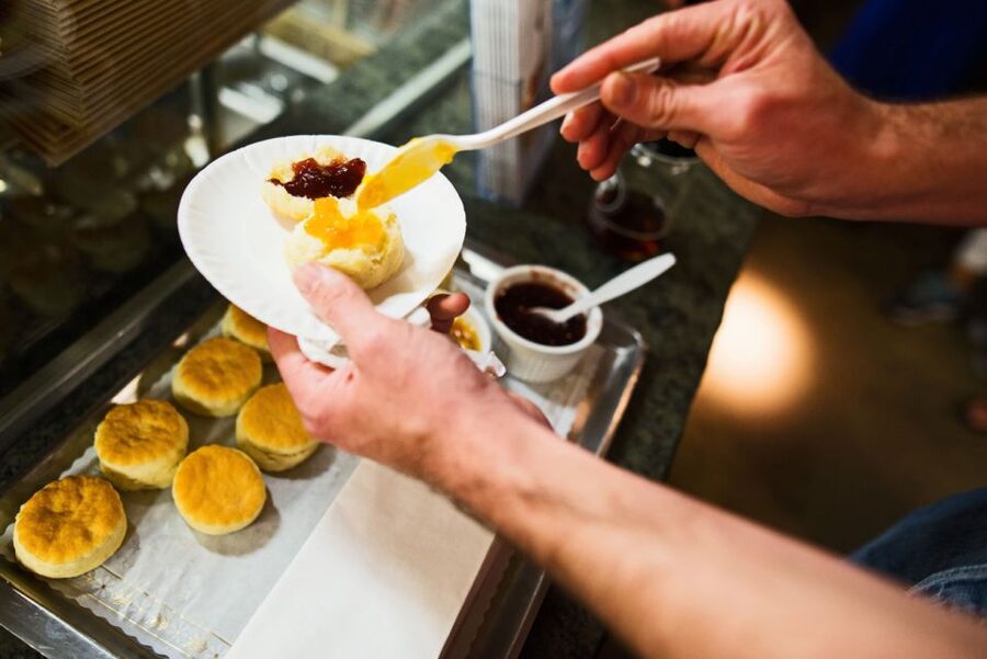 NYC: Chelsea Market & High Line Food & Culture Walking Tour - Practical tips so you enjoy the full 3 hours