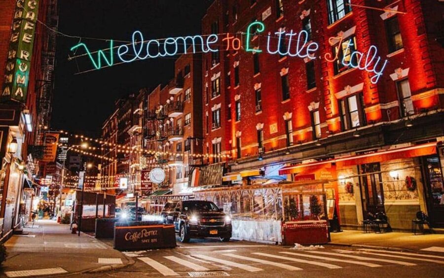 NYC: Chinatown & Little Italy Food Tour with 8 Tastings - Chinatown’s bakery stop, and the sweets that keep pace