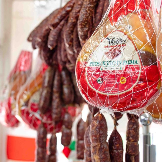 NYC: Chinatown & Little Italy Food Tour with 8 Tastings - Handmade fried dumplings, plus the Cantonese roast pork bun twist