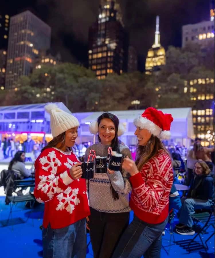 NYC: Christmas Holiday Guided Walking Tour with Dessert - Why this $35, 2-hour walk is good value in December