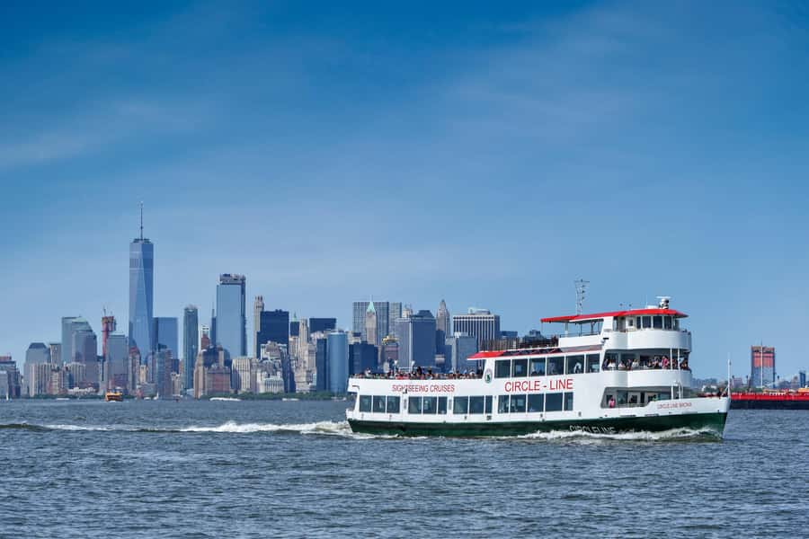 NYC: Circle Line 1-Hr Statue of Liberty Skip-The-Line Cruise - One World Trade Center: Seeing Lower Manhattan With Context