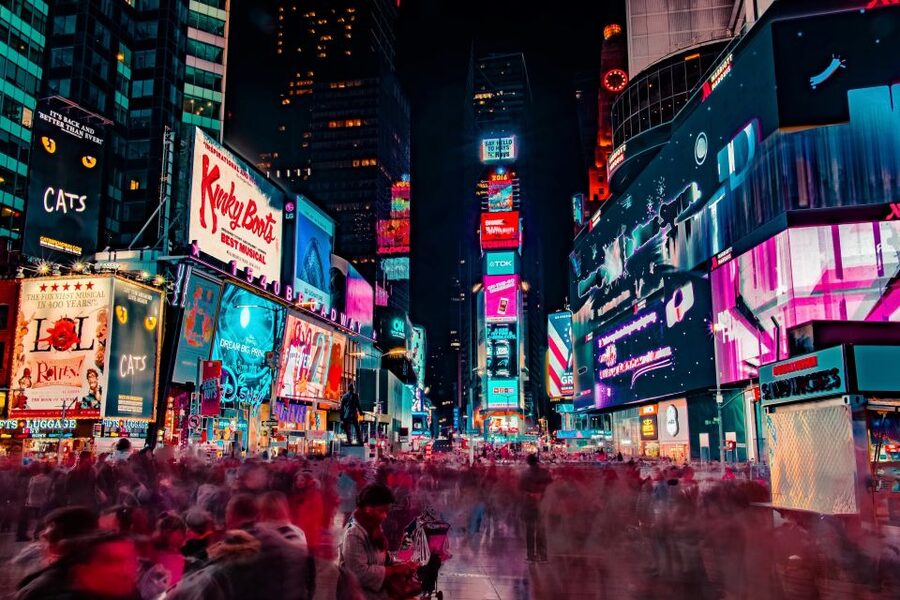 NYC: Custom Highlights & Hidden Gems Tour with a Local - Downtown walking, café culture, and how locals pick their breaks