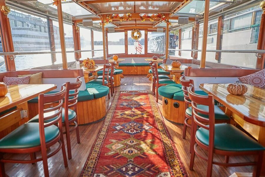 NYC: Evening Jazz Cruise on the Yacht Manhattan - Who this cruise is best for