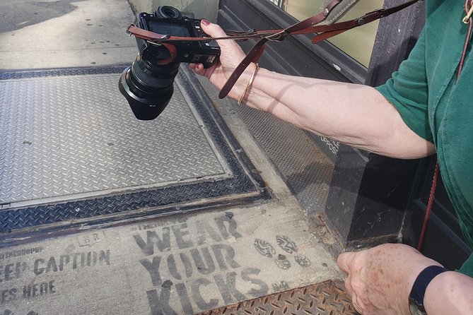 NYC Extremes Downtown Photo Tour with Pro Photographer - Small group coaching, not a one-size-fits-all walk