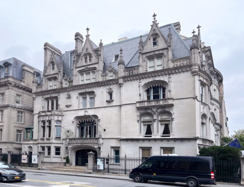 NYC: Fifth Ave Gilded Age Mansions Guided Walking Tour - Why this Fifth Avenue walk hits harder than a drive