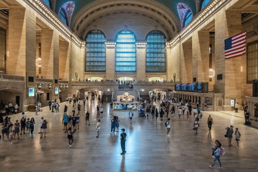 NYC | French guided tour Grand Central & Midtown - Rain or shine: why this tour still works on messy days