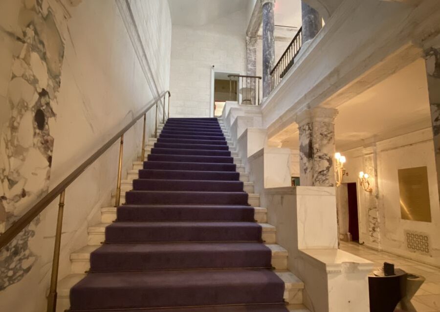 NYC: Gilded Age Mansions Guided Tour - Cooper Hewitt Design Museum main hall: design ideas in plain sight