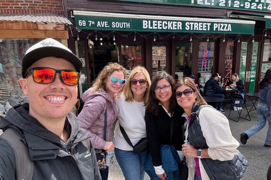 NYC: Greenwich Village Food Tour - Stop Three: Bleecker Street Pizza and the Nonna Maria Slice