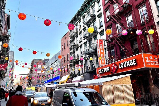 NYC: Greenwich Village Food Tour with 6 Locals Favorites Dishes - Pace tips so you don’t feel stuffed or stressed