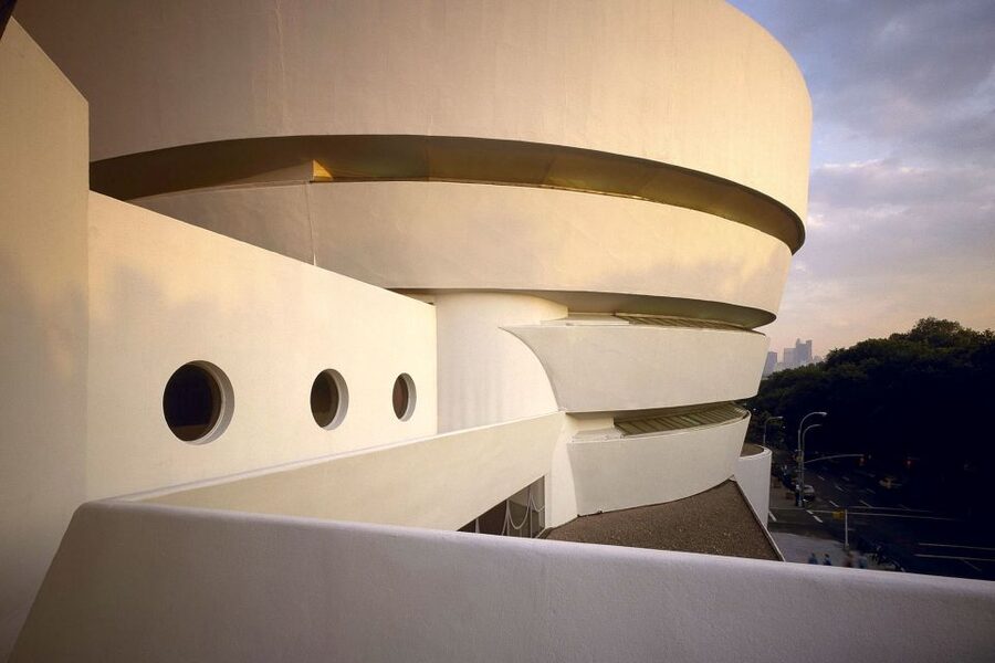 NYC: Guggenheim Museum Entry Ticket - Architecture snacks: what to look for while you walk