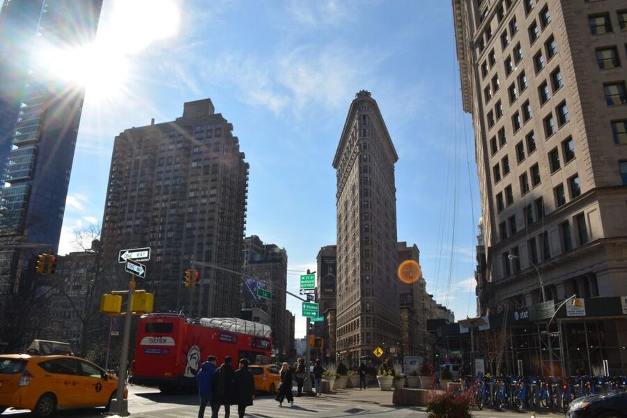 NYC: Guided Bus and Walking Tour with Staten Island Ferry - Price and Value: What You Really Get for $79