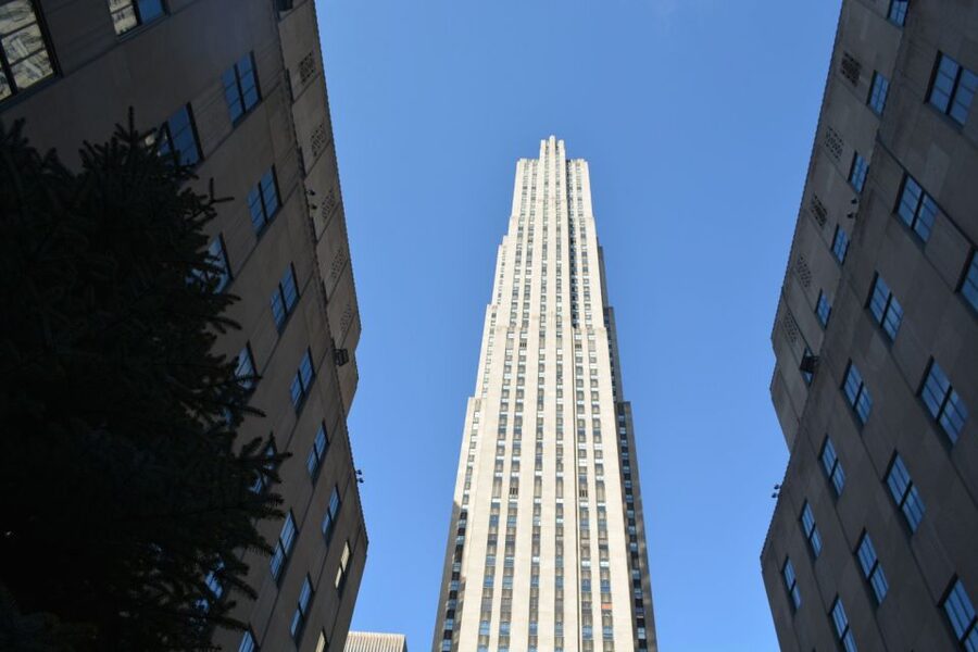 NYC: Guided Bus and Walking Tour with Staten Island Ferry - Downtown Drive-By: Flatiron, SoHo, Chinatown, Wall Street