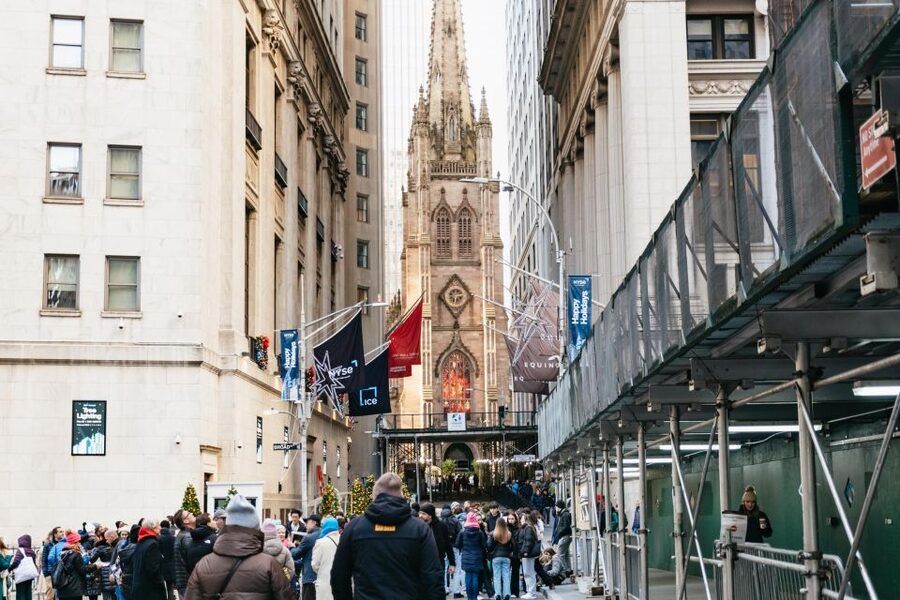 NYC: History of Slavery & Underground Railroad Walking Tour - Trinity Church and Wall Street: Seeing Power Through a Different Lens