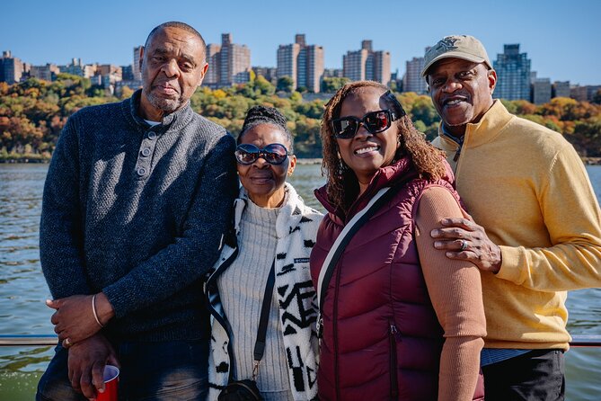 NYC Iconic Landmarks Cruise and Tour - A Helicopter-Overhead Stop That Feels Straight Out of a Movie