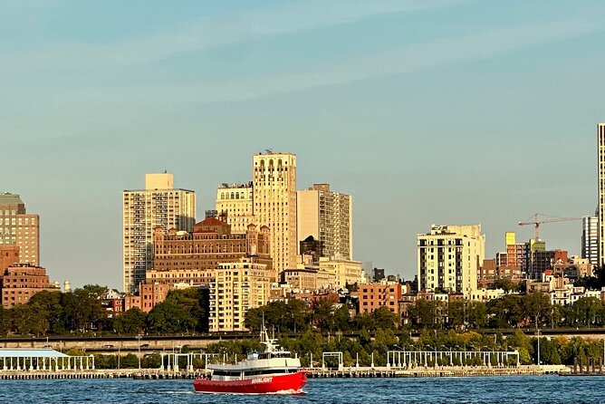 NYC Iconic Landmarks Cruise and Tour - Statue of Liberty, Close Enough for Photos, Not Enough for Shore Visits