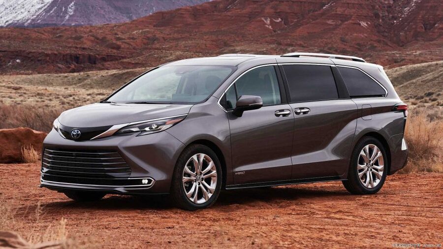 NYC: JF.Kennedy Airport Private Transfer to Manhattan - Child Seats and Older Guests: Plan Ahead for Smooth Boarding