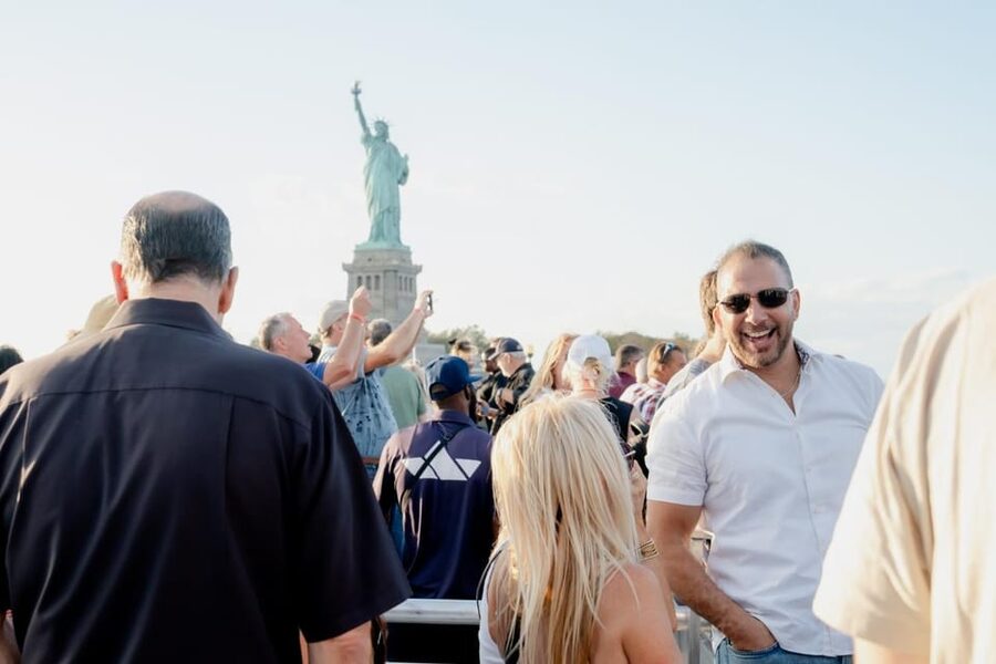 NYC: Liberty Cruise on New York Harbor with Live Guide - Ellis Island as a Story You Can Actually Place