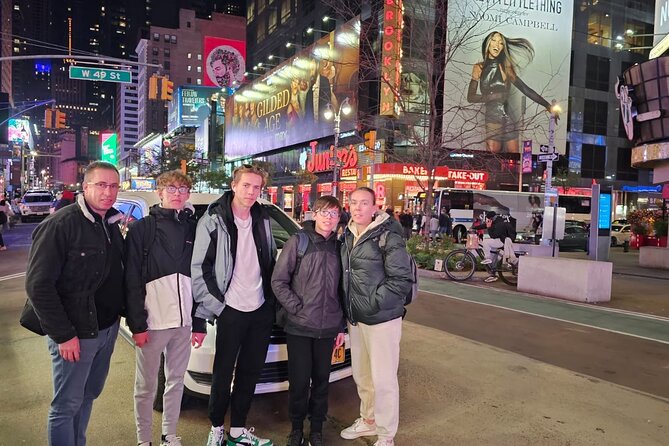 NYC Limousine Tour (New York "NYC Limo Tour" Limo, SUV Or Van ) - Price Value: What $797 for Up to 6 Really Means